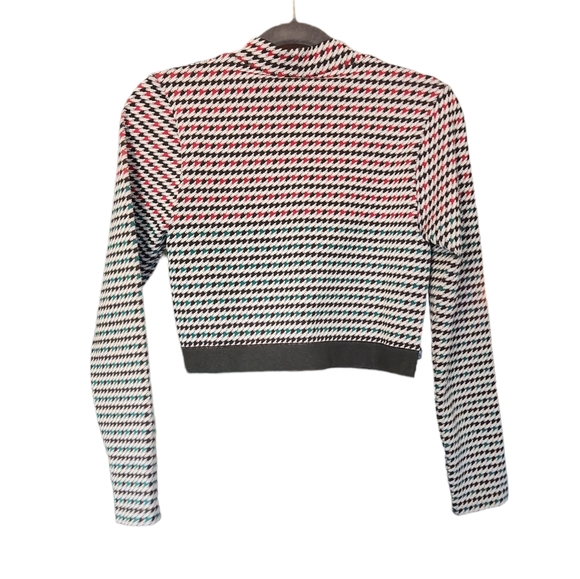 NWT Fabletics crop top - Picture 5 of 7